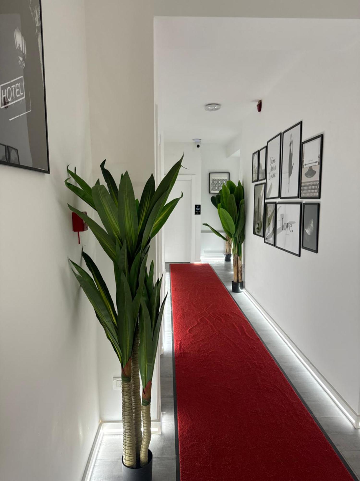 Hotel Le Manoir Gostivar Eksteriør billede