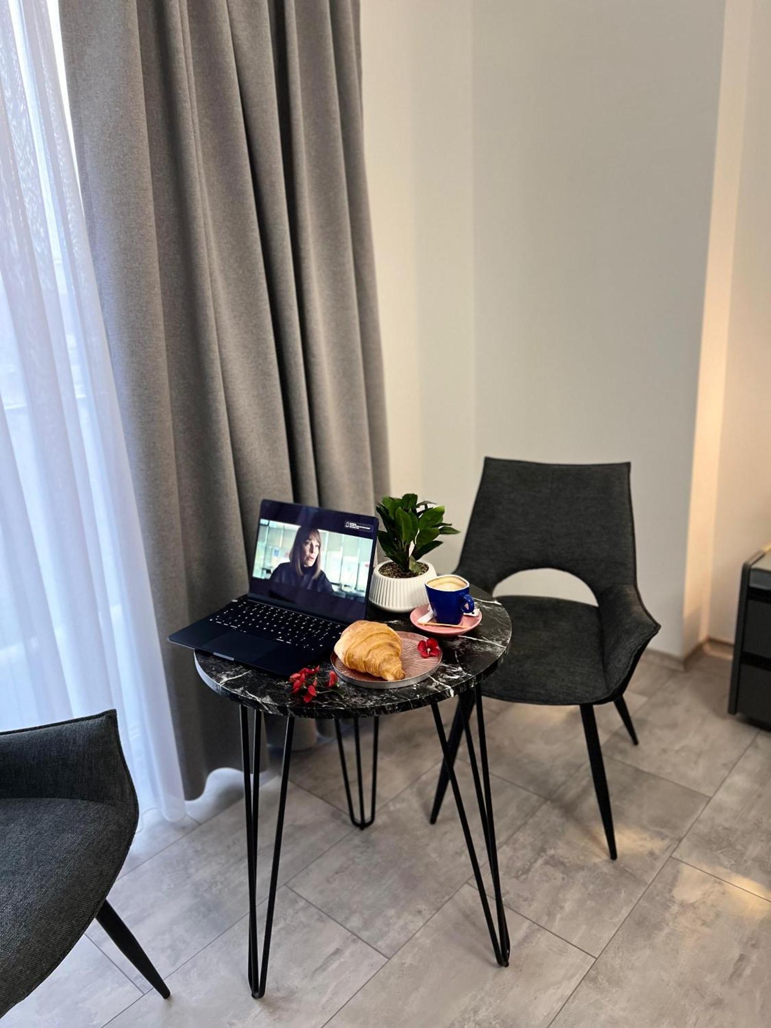 Hotel Le Manoir Gostivar Eksteriør billede